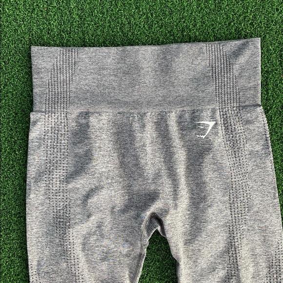 Gray gymshark leggings - Picture 5 of 9